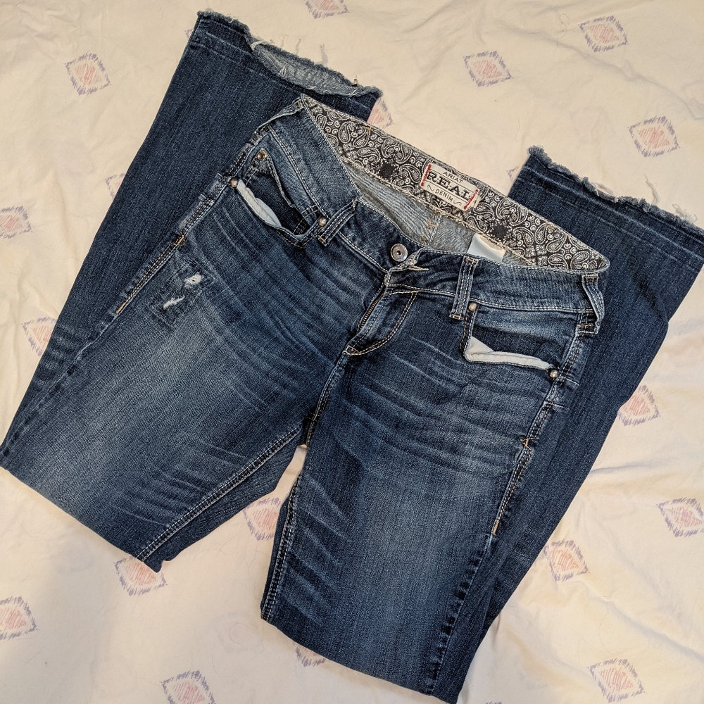 Ariat Distressed Bootcut Mid-rise 32 L